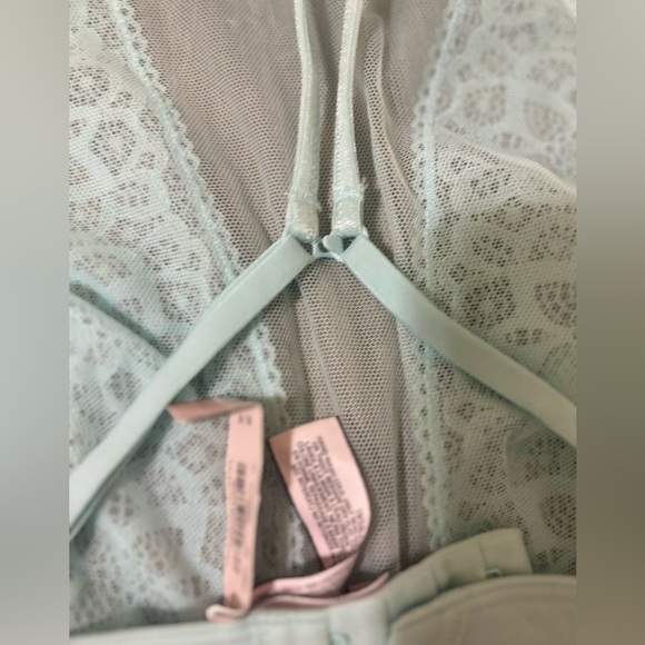 Victoria Secret Dream Angels Baby Blue High Neck Lace Bralette Bra NWT Medium - Picture 6 of 7